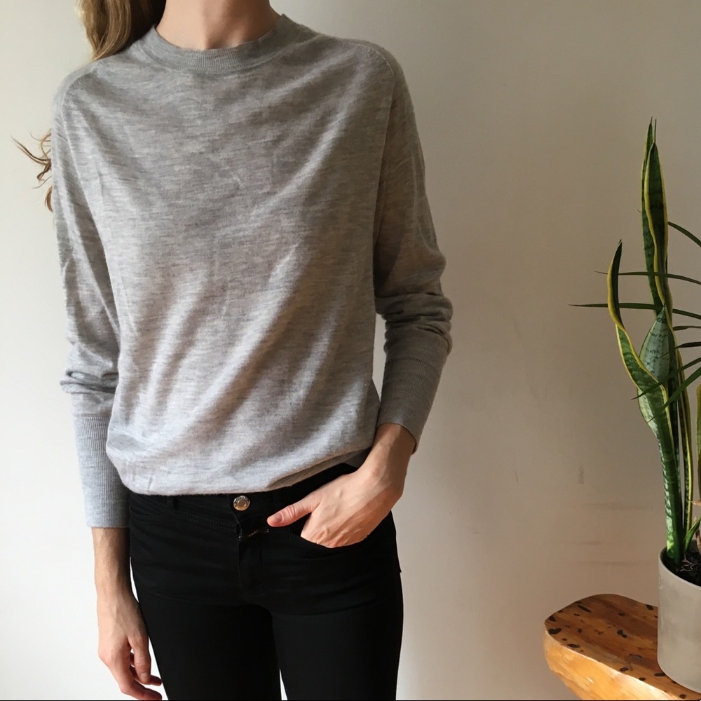 Cashmere “boyfriend sweater”
